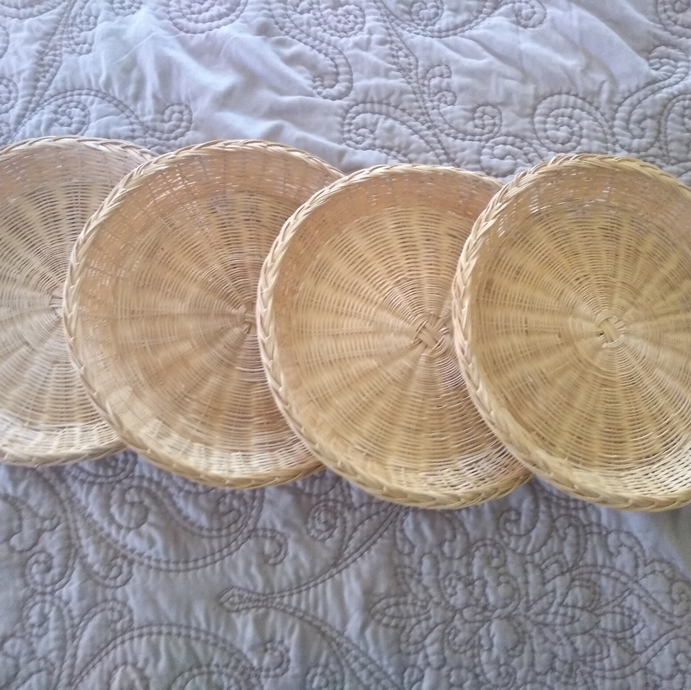 Wicker Plate Holder Bundle